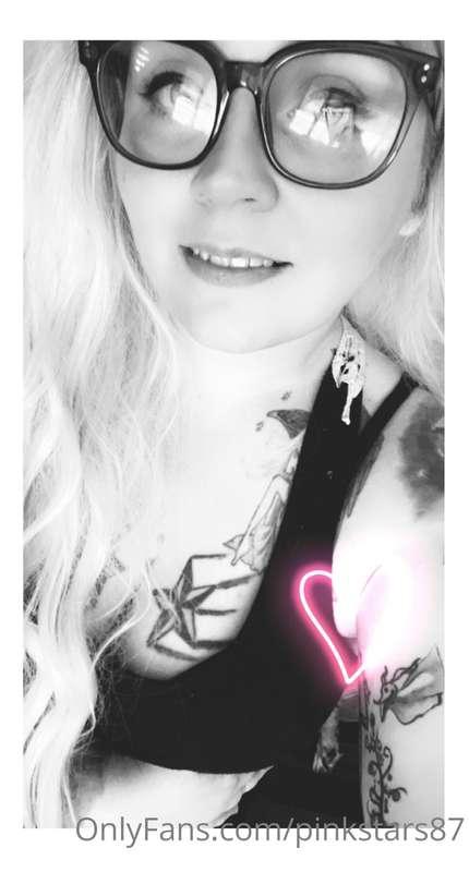 Something about black and white that just does it for me ❤️
