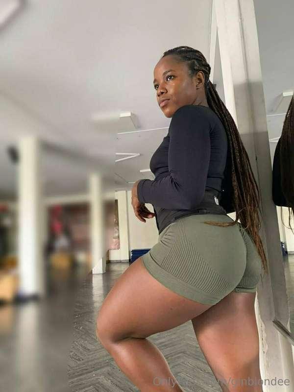 🍑🍑The perfect butt🍑🍑
➡️ @luisa_marh  @luisa_marh 
🌶️Video ca..