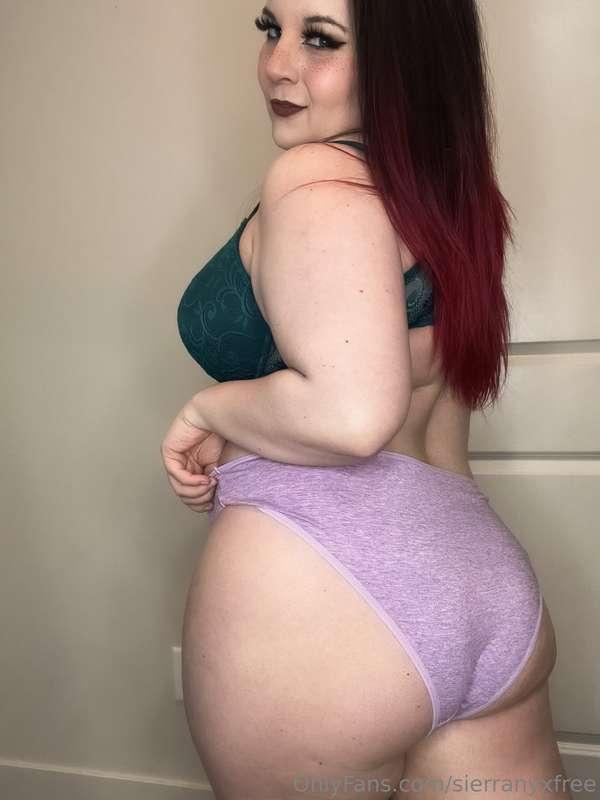 Which pair of panties do you like best? ❤️