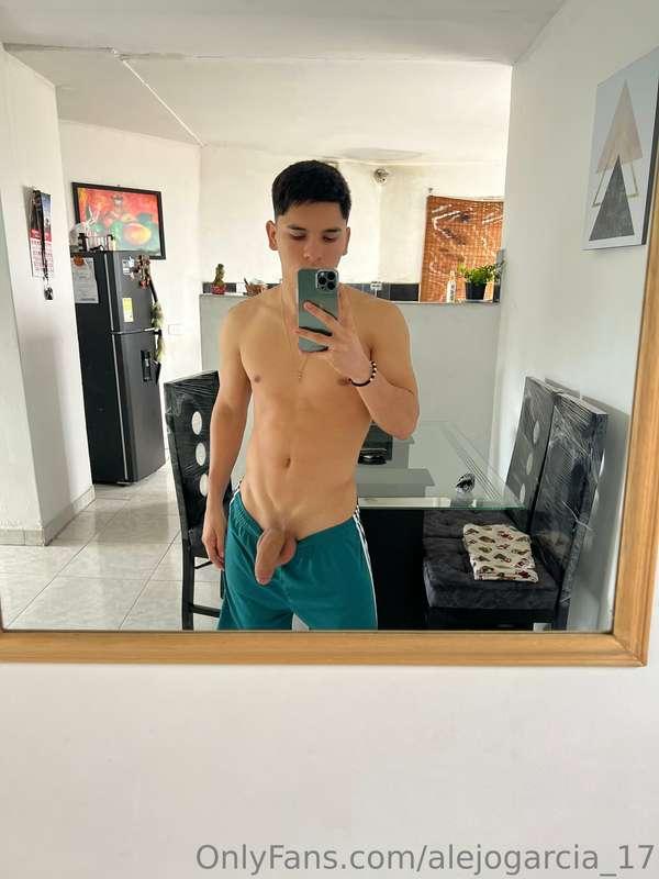 Buenos días 🌞 hoy amanecí con unas ganas de meterle mi verga..