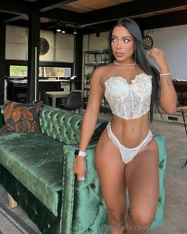 Take a sit 😏