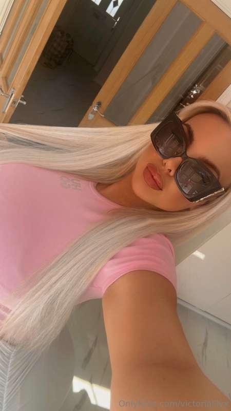 victorialilyx main image