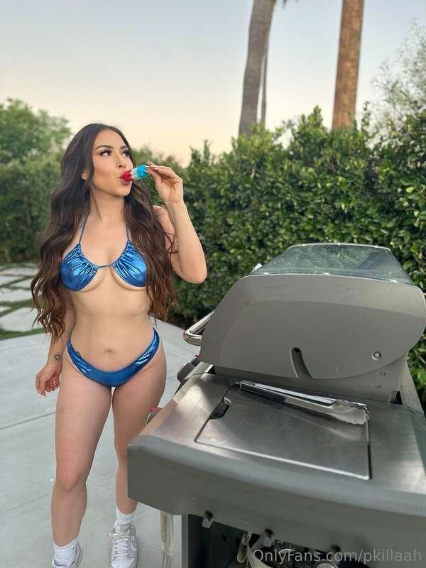Would you let me lick you up? 💋
