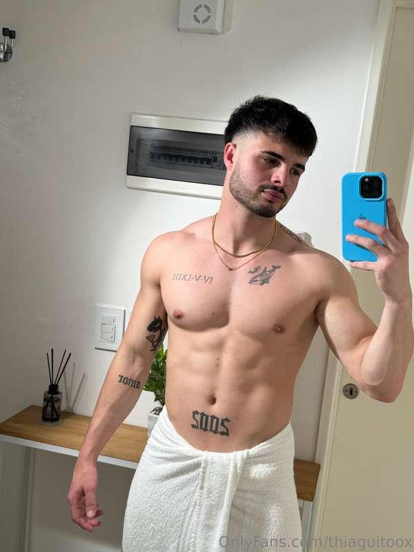 Do you like strong men? 💪💪