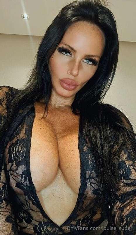 😈𝑰𝑵𝑺𝑨𝑺𝑰𝑨𝑩𝑳𝑬 𝑨𝑹𝑮𝑬𝑵𝑻𝑰𝑵𝑰𝑨𝑵 𝑴𝑰𝑳𝑭🇦🇷   Ass and titties 🔥 She wants..