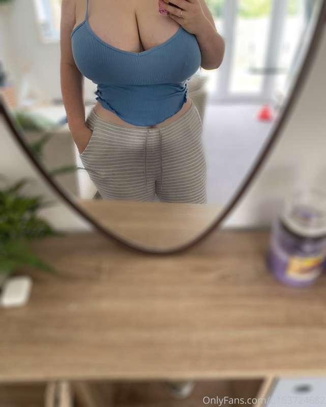 Do you like my top?