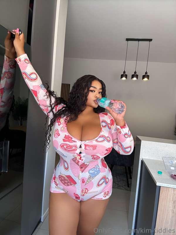 SPOT THE waterfall for surprise DM🎁🎊 | @taste-kimtiddies fil..