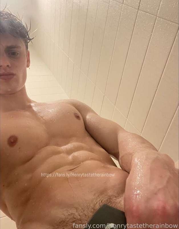 henrytastetherainbow image #1