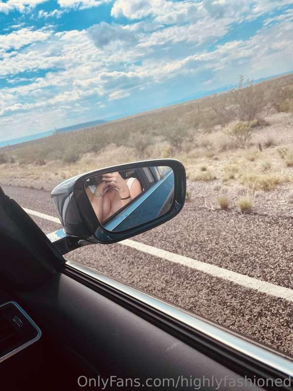 Were you one of the lucky ones I flashed? Hehe

Like this po..