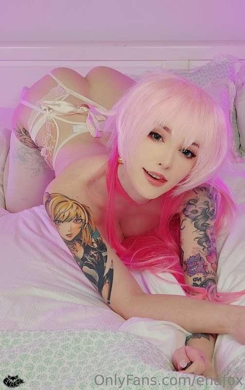 Meow~? 🩷

How's the view master? 👉👈✨️
