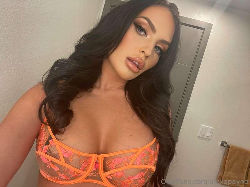 Felt cute in this lingerie… might show you how it comes off ..