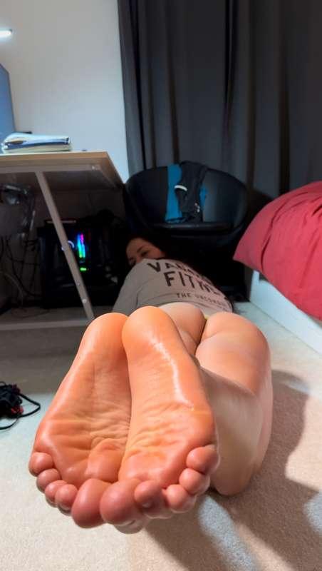 Feet served!😚