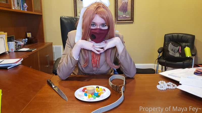 And finally, Monika part 2!!! Wow wow wow, this was a lot.

..