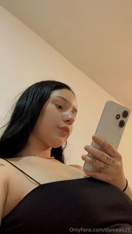 I'm waiting for your response honey! lets make love tonight...