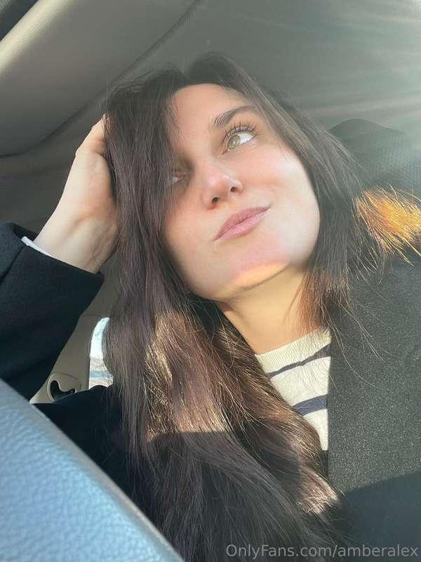 do you like it when a girl drives a car? 🚘🚘🚘