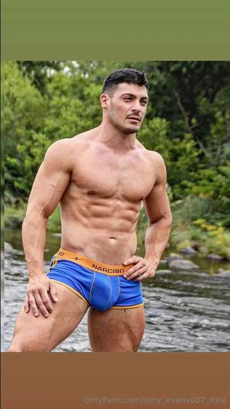 jony_evans007_free main image