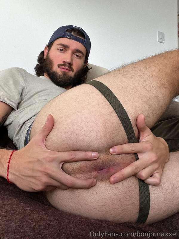 bonjouraxxel image #1