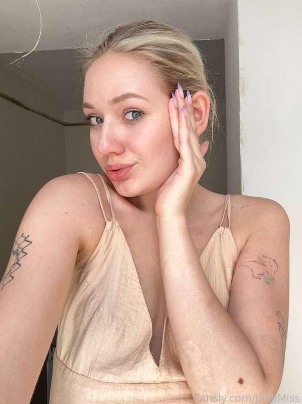 juliemiss image #0