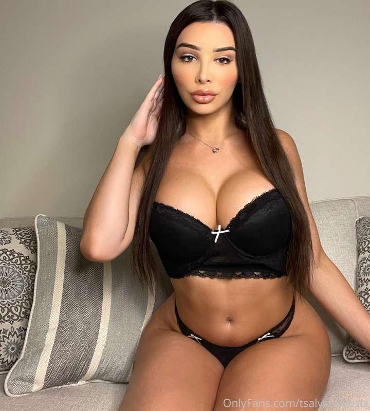 My body is ready for another 🔥HOT adventure.🍑💋