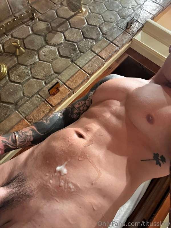 wanna cum over and clean it up? 💦💦