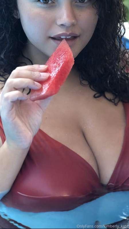 Dropping a new photo set soon 🍉