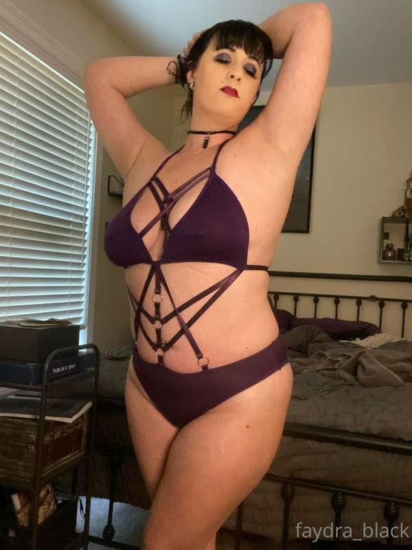 Yes I have curves and flab. But I got big boobs and fat ass ..