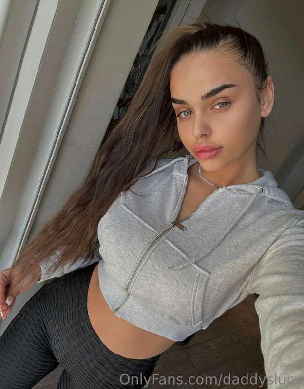 ### do you prefer the night or the morning, honey? where you..