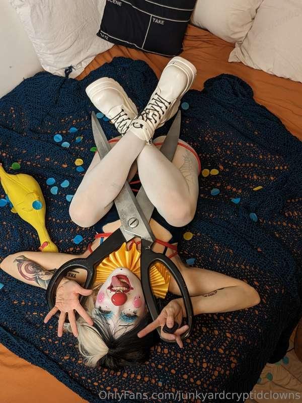 junkyardcryptidclowns image #11