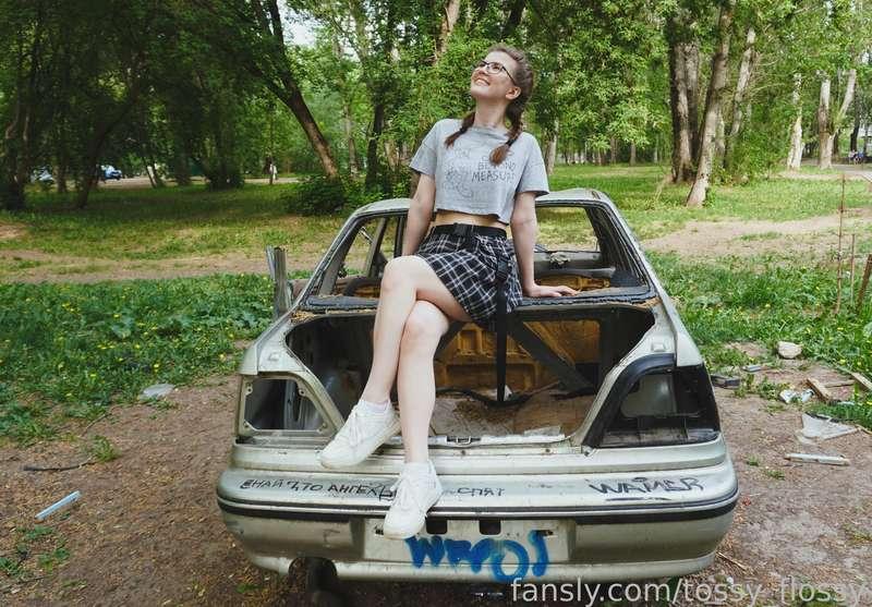 #glasses #skirt #student #redhead #teen #cute #hot #natural #gamegirl #naughty #gfe #nextdoor #fyp #public 