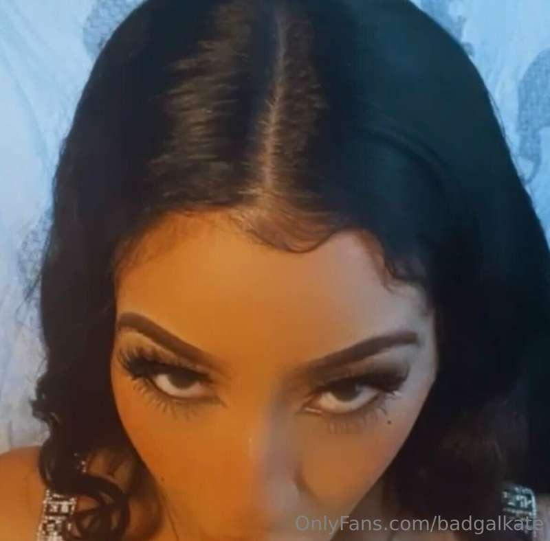badgalkate image #0