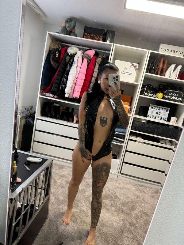 bellabisschenanders image #0