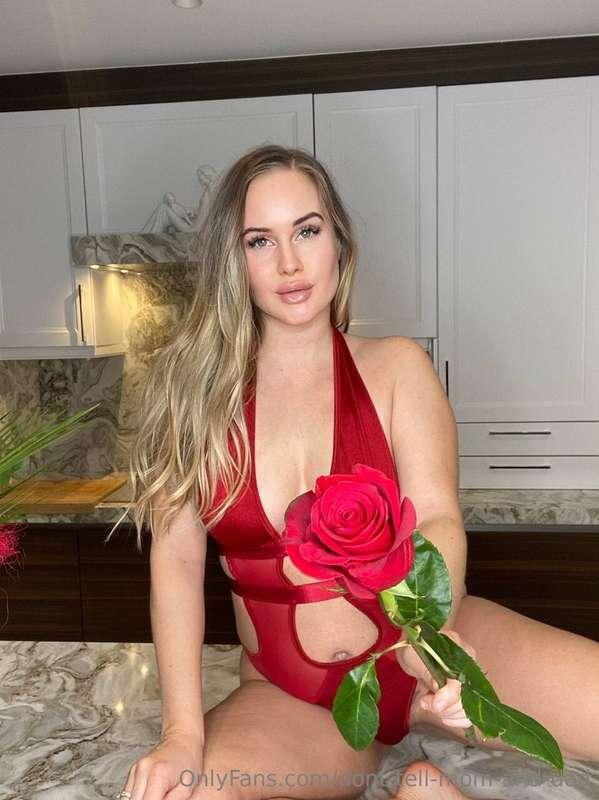 Rose for you 🌹