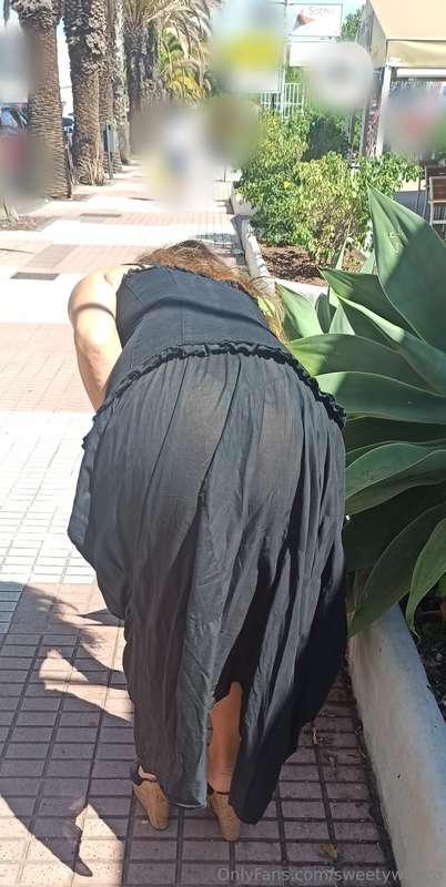 ❤️ Che dite, si nota la trasparenza del mio vestito in pubbl..