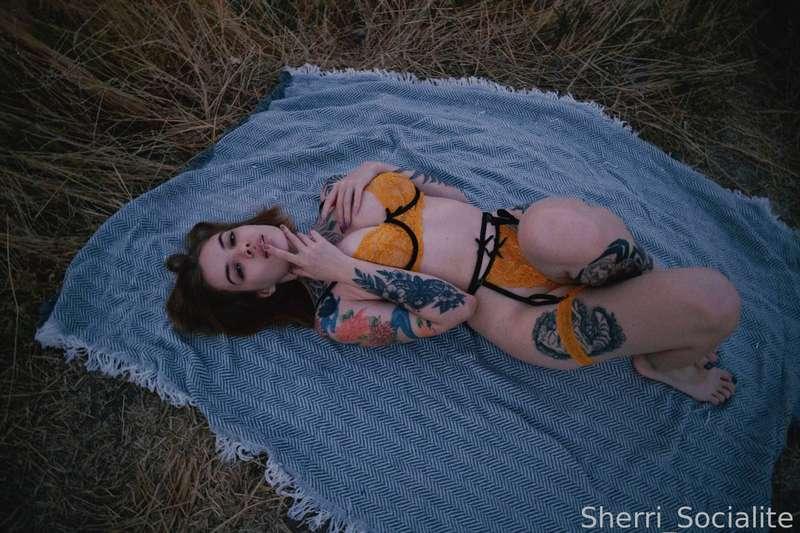 sherri_socialite image #2