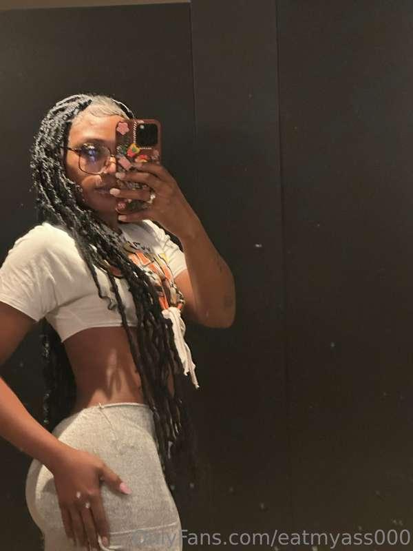 eatmyass000 image #1