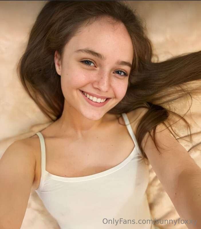 ## ADD THIS SINGLE CUTIE @danoria😏❤️🍭
NATURAL JUICY SHAPES👅 ..