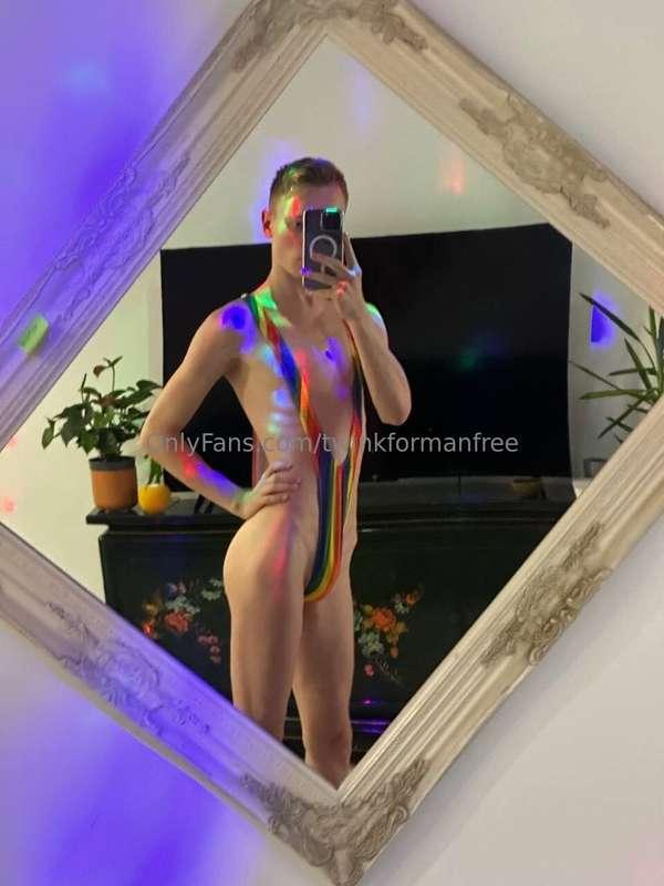 I think this outfit makes me look really sexy, but it's too ..