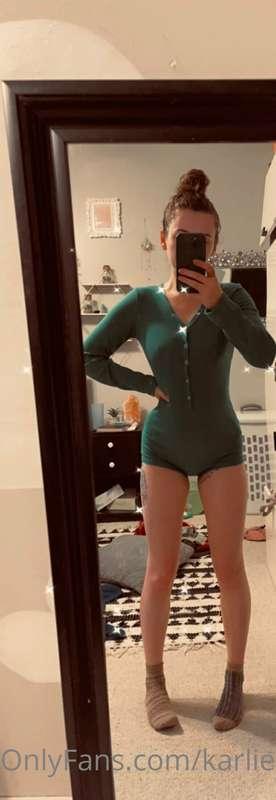 this onesie hugs me so tight… wanna help me slip out of it?