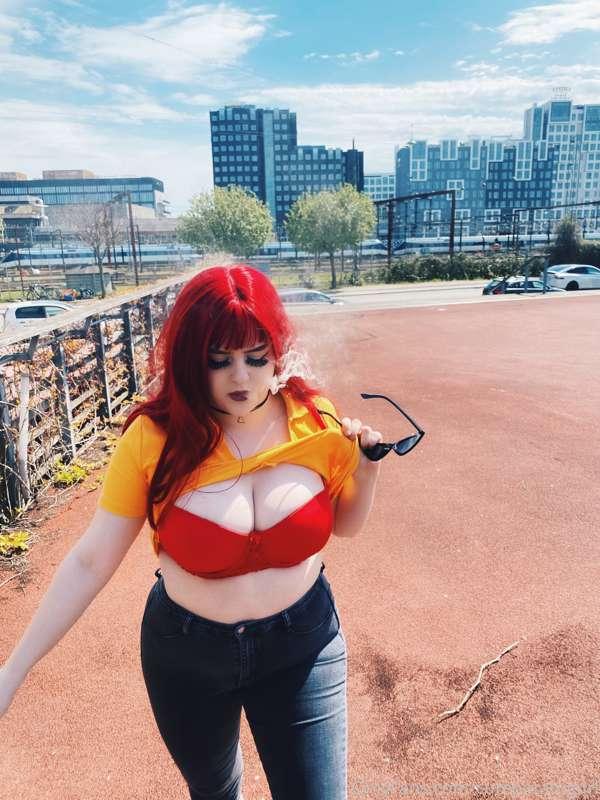 Tip me and I have to take a nude titty pic no matter where I..