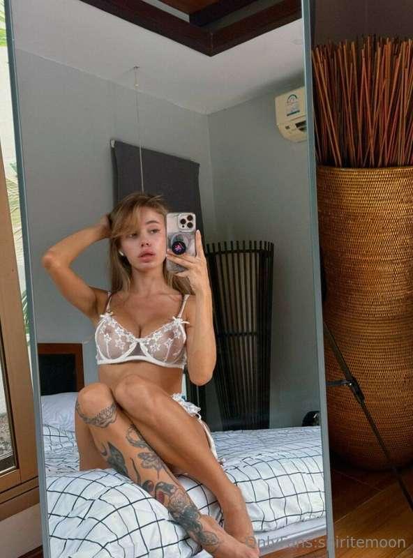 Oh baby, look at the way this white lace lingerie fits aroun..