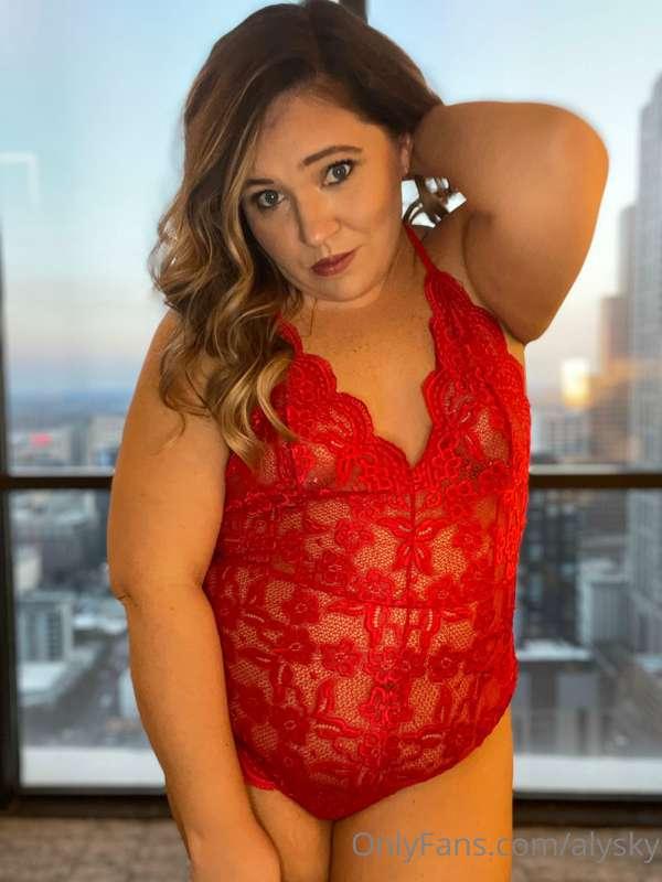 Taking custom requests in my DMs