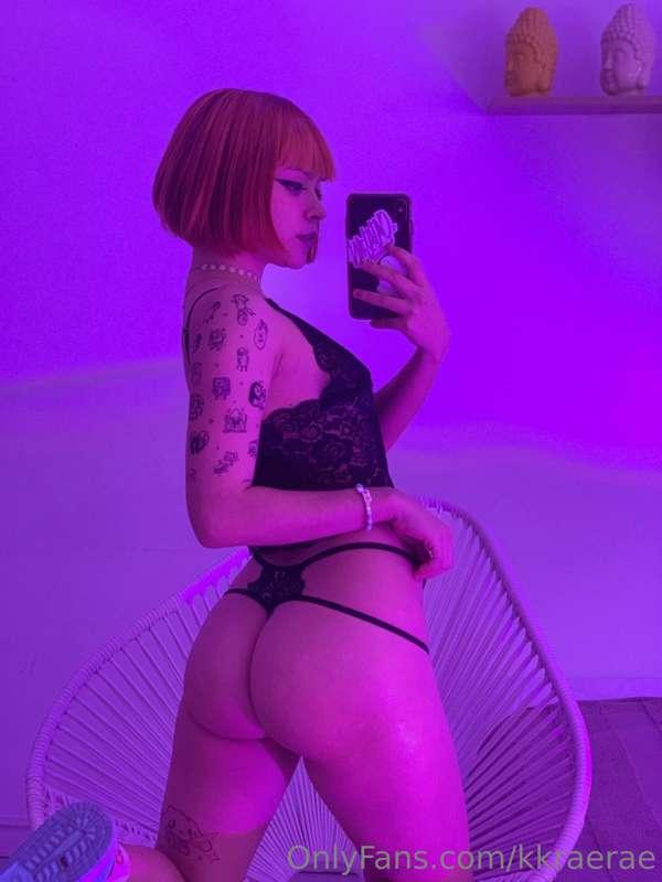 Check out this colombian mamasita @baby-hatice 

Here’s a fr..