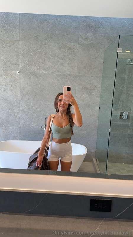 hehe caption this photo ⤵️