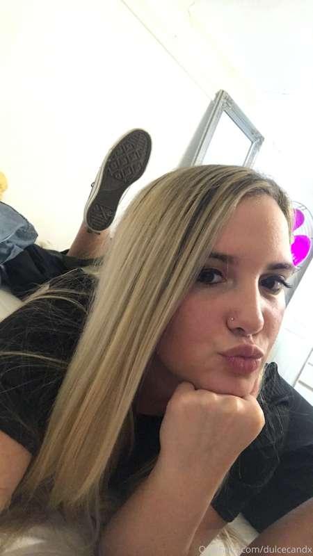 hello babies ❤️ I leave you this photo from yesterday, a lit..