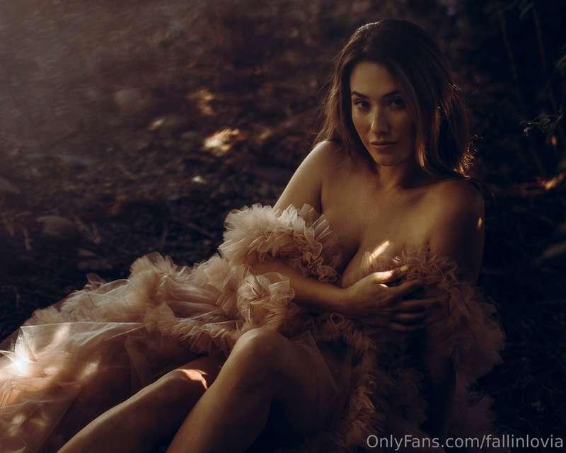 Be the seductress you've always wanted to be.