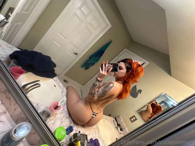 Let’s fuck on the bathroom counter????