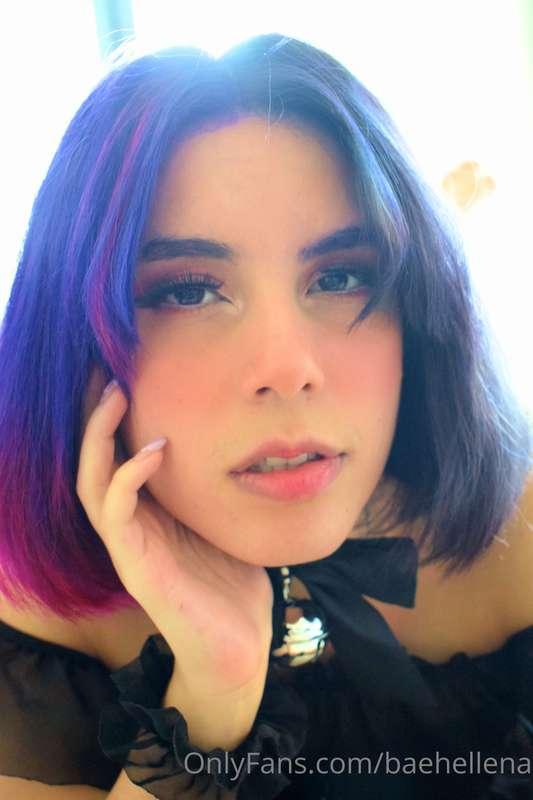 Dying to get naked- 💦