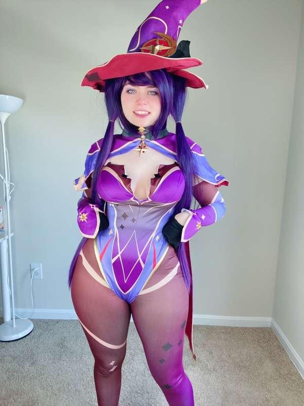 Mona Cosplay part 1