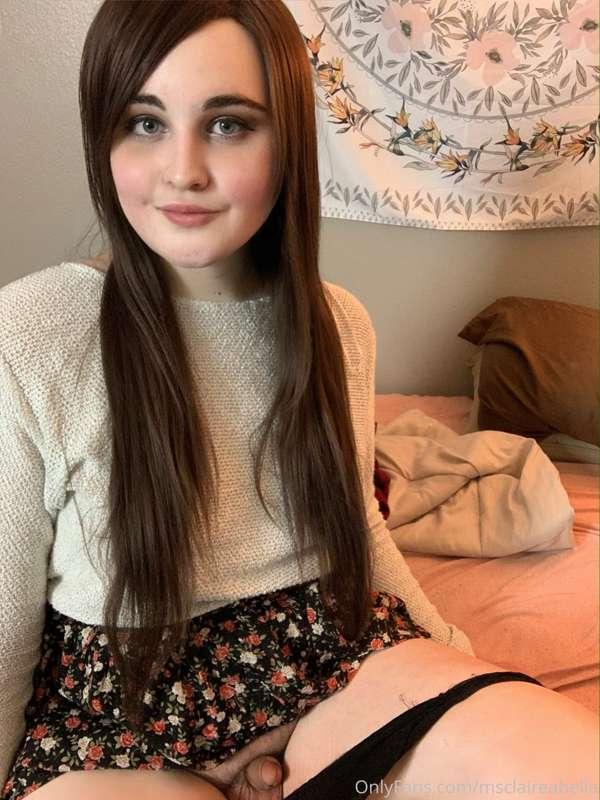 msclaireabella image #0