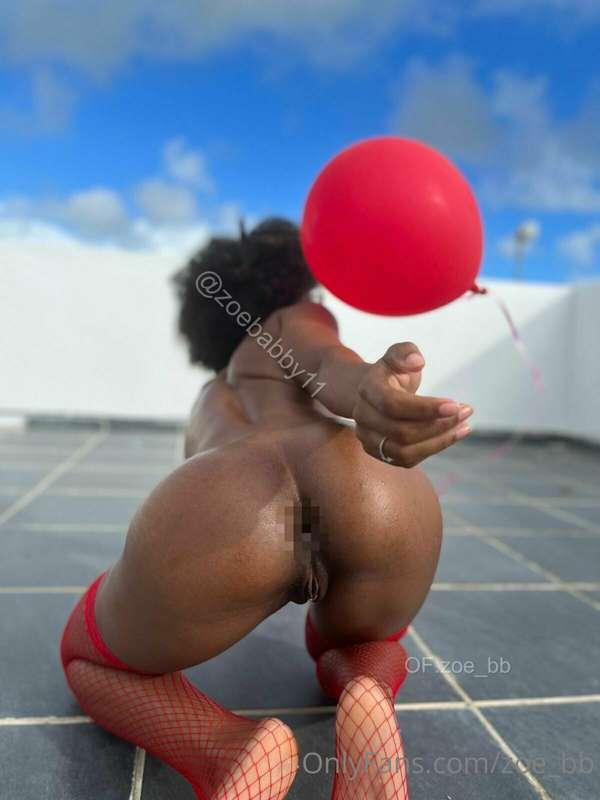 Is my favorite month of the year !! Cause I s my BIRTHDAY  m..